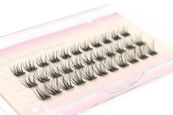 Best China Manufacturer Reusable Self Adhesive Eyelashes ZM-CF07