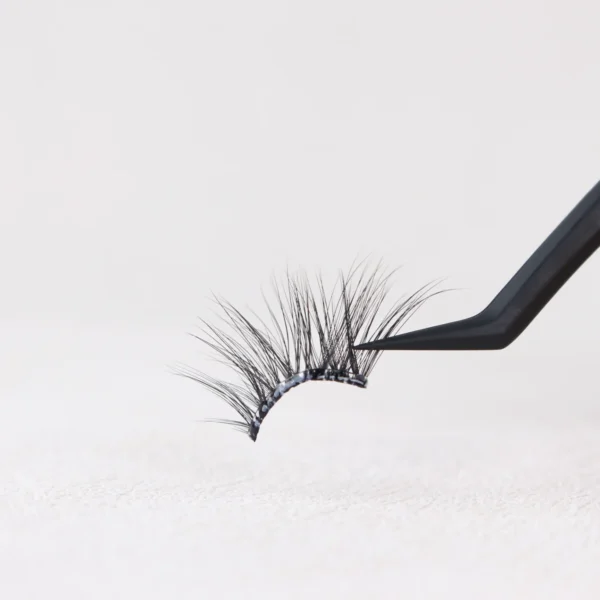 Wholesale 3-7 Days Pre Glued Eyelashes ZM-NH11 - Image 2