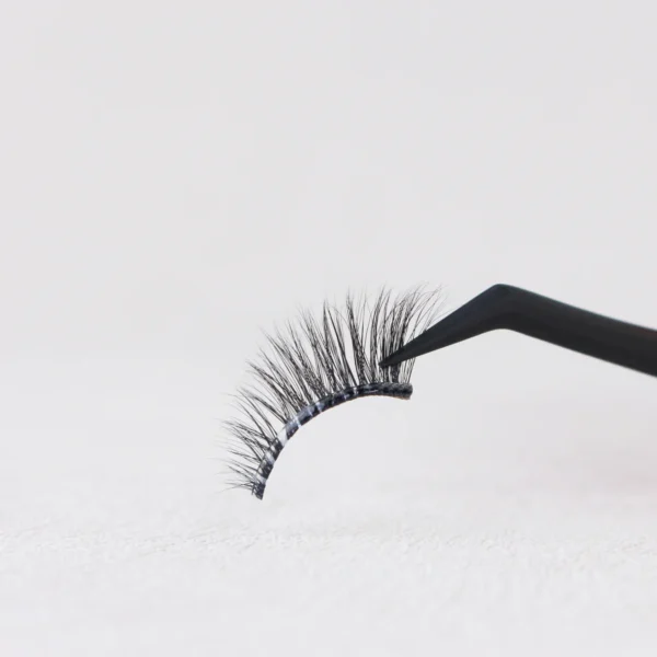 Wholesale 3-7 Days Pre Glued Eyelashes ZM-NH11 - Image 3