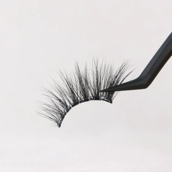 Wholesale 3-7 Days Pre Glued Eyelashes ZM-NH11 - Image 7
